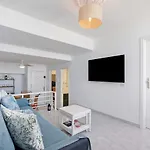 Bella Vista *