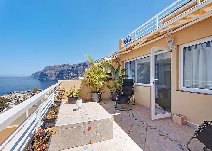 Bella Vista * Puerto de Santiago (Tenerife)